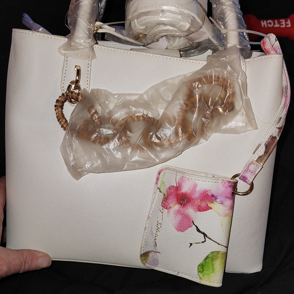 Betsey Johnson Purse - Picture 4 of 4